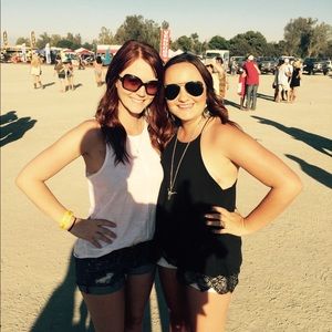 Meet your Posher, Macayla